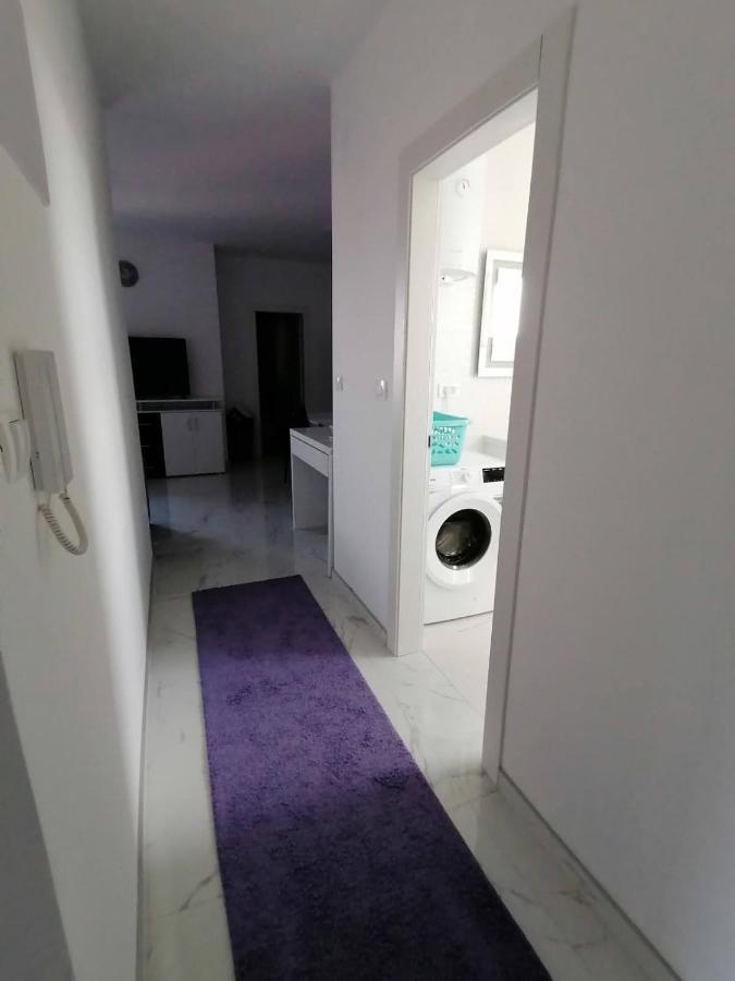 Vila Slavica ヴィル エクステリア 写真