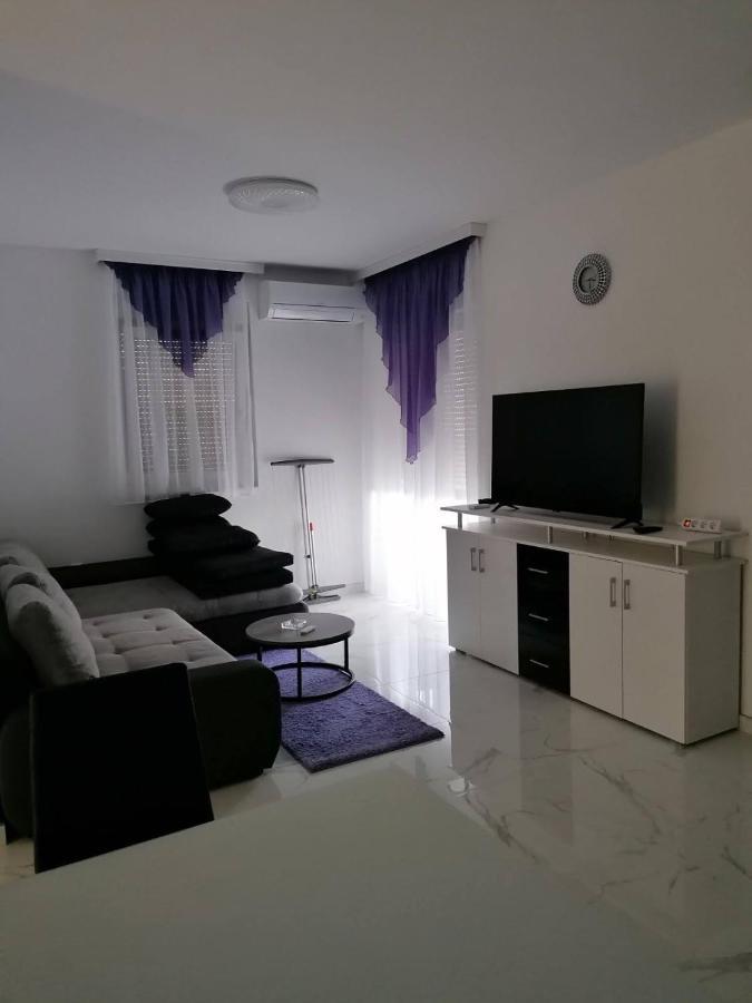 Vila Slavica ヴィル エクステリア 写真